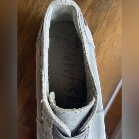 Blowfish Malibu Women’s Slip On Sneakers - Picture 3 of 5